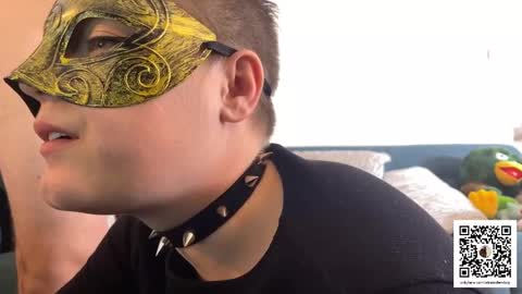 atomicfemboy02 online show from January 2025 07:42:02 AM