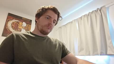 Snapshot of atomicoliver chatting on January 2025 06:10:02 PM atomicoliver online show from January 2025 06:10:02 PM