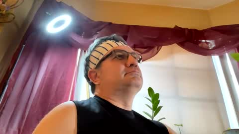 atozzzz online show from November 2025 05:42:01 PM