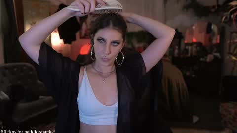 Audrey online show from February 2025 05:09:02 AM