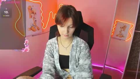 Audrey online show from December 2025 08:09:01 AM