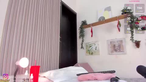Snapshot of aura_moon chatting on December 2024 10:34:01 AM Hello I am Marcela follow me on my instagram  aura moon11 online show from December 2024 10:34:01 AM
