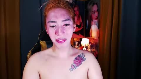 Snapshot of aurakharisma_xx chatting on May 2026 06:12:02 PM Miss awra online show from May 2026 06:12:02 PM
