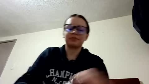 Snapshot of auran_v888 chatting on May 2026 03:34:02 AM auran_v888 online show from May 2026 03:34:02 AM