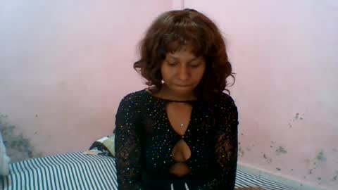 Snapshot of aurelia107 chatting on July 2026 10:56:01 PM aurelia107 online show from July 2026 10:56:01 PM