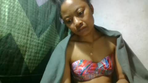 aurelie08 online show from June 2026 02:13:02 AM