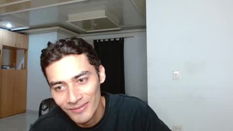 Aureliano online show from November 2025 11:48:01 PM