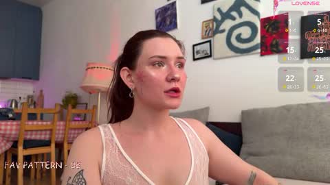 Snapshot of auriktrix chatting on June 2026 01:52:02 AM AURIKA OR AURA online show from June 2026 01:52:02 AM