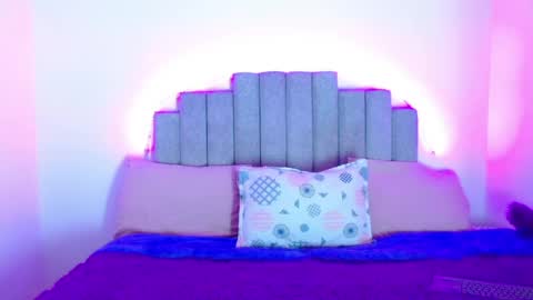 Snapshot of aurimelvalentina chatting on May 2026 10:45:01 AM aurimel valentina online show from May 2026 10:45:01 AM