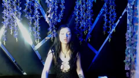 Snapshot of aurora18palmer chatting on September 2025 05:02:02 PM aurora online show from September 2025 05:02:02 PM