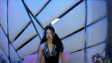 Snapshot of aurora18palmer chatting on November 2025 03:00:01 PM aurora online show from November 2025 03:00:01 PM