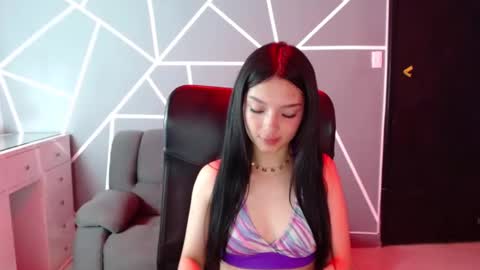 Snapshot of aurora18palmer chatting on November 2025 06:33:02 PM aurora online show from November 2025 06:33:02 PM