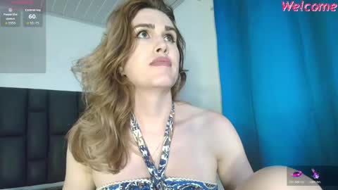 Snapshot of aurora_doll23 chatting on May 2026 01:25:02 AM Aurora doll23 online show from May 2026 01:25:02 AM