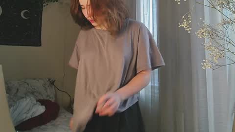 Snapshot of aurora_worker chatting on February 2025 01:21:02 AM Aurora online show from February 2025 01:21:02 AM