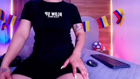 Snapshot of auroraa_miller chatting on July 2026 03:08:01 AM auroraa_miller online show from July 2026 03:08:01 AM