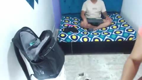 Eimmy and Thomas online show from October 2025 11:09:01 AM