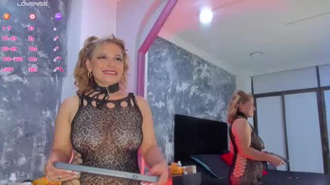 Aurora Rojas online show from January 2025 11:00:01 PM