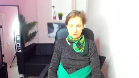 Aurora online show from February 2025 03:56:02 AM