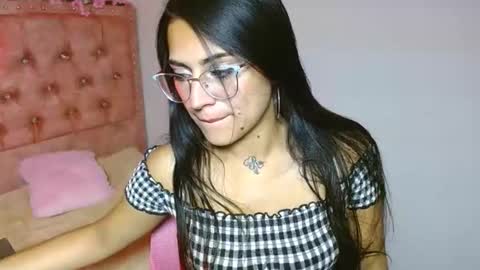 Snapshot of aurorasmith744 chatting on February 2026 02:27:01 PM aurorasmith744 online show from February 2026 02:27:01 PM