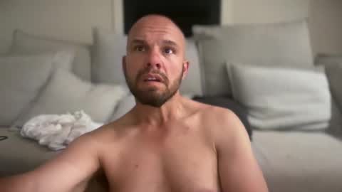 Snapshot of aussieboycal chatting on February 2026 12:05:02 PM aussieboycal online show from February 2026 12:05:02 PM