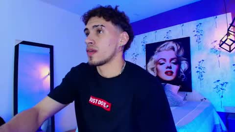 Snapshot of austin_collinss chatting on February 2025 02:56:01 AM AUSTIN online show from February 2025 02:56:01 AM