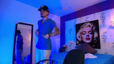 Snapshot of austin_collinss chatting on March 2025 03:35:02 AM AUSTIN online show from March 2025 03:35:02 AM