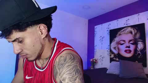 Snapshot of austin_collinss chatting on March 2025 12:53:02 PM AUSTIN online show from March 2025 12:53:02 PM