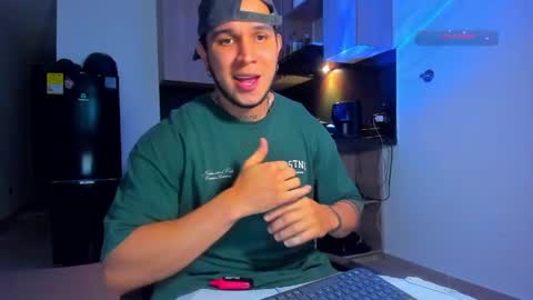 Snapshot of austin_curry chatting on April 2026 12:46:02 AM A online show from April 2026 12:46:02 AM