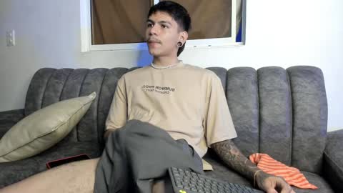 Austin online show from December 2024 09:01:01 PM