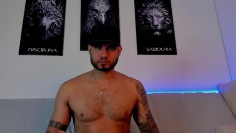 Snapshot of austintorres_ chatting on June 2026 12:13:01 AM AustinTorres online show from June 2026 12:13:01 AM
