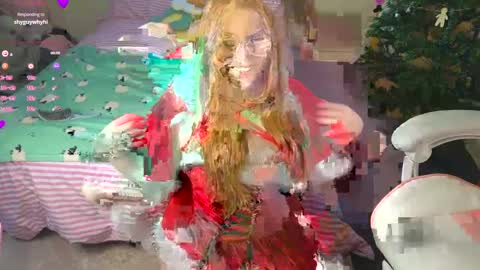 Snapshot of autumngrove chatting on December 2024 01:17:02 PM Autumn online show from December 2024 01:17:02 PM