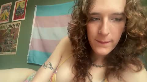 Autumn Loves You online show from April 2026 05:51:01 PM