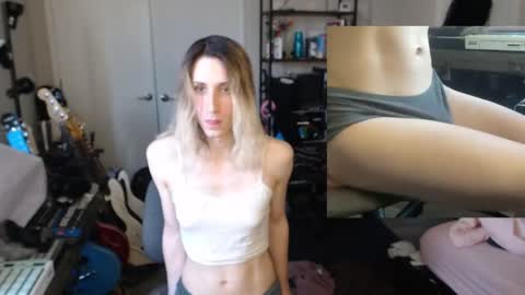 Ava online show from April 2026 08:13:02 PM