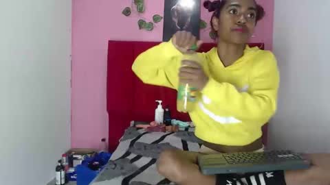 Snapshot of avalericherrycm101 chatting on February 2025 03:02:01 AM avalericherrycm101 online show from February 2025 03:02:01 AM