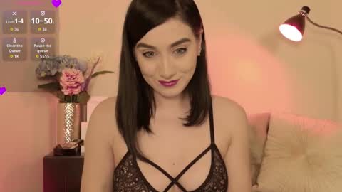 Snapshot of avaluna22 chatting on February 2026 07:40:01 AM Ava Luna online show from February 2026 07:40:01 AM