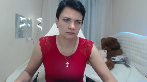 avasaturnian online show from September 2025 12:05:02 PM