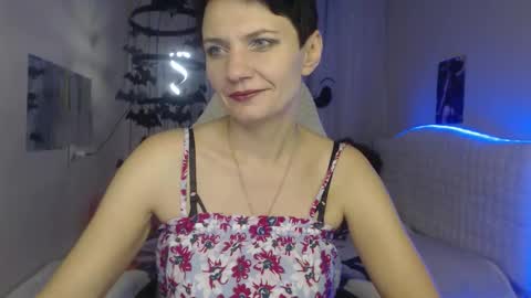 avasaturnian online show from October 2025 12:17:01 PM