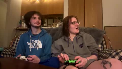 avastoner420 online show from April 2026 04:44:02 AM