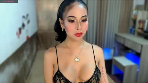 Snapshot of aveenaforyou chatting on May 2026 11:27:02 AM aveenaforyou online show from May 2026 11:27:02 AM