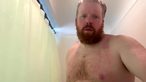 Snapshot of averagedan90 chatting on December 2025 03:20:01 PM Dan online show from December 2025 03:20:01 PM