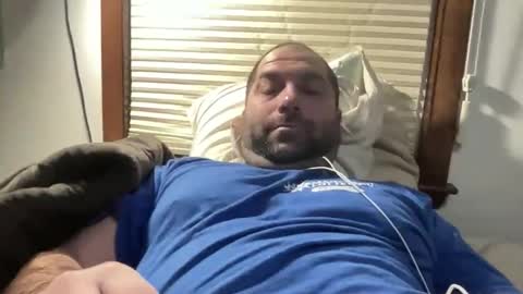 Snapshot of averagejoe345977 chatting on March 2026 08:27:02 AM averagejoe345977 online show from March 2026 08:27:02 AM