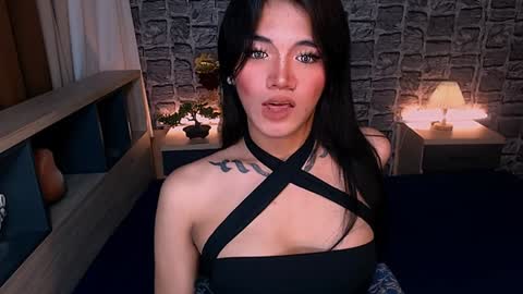 Snapshot of avery_hunt chatting on January 2025 10:31:01 AM Avery online show from January 2025 10:31:01 AM