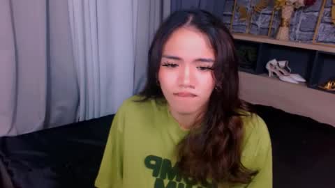 Avery online show from December 2025 09:11:02 PM