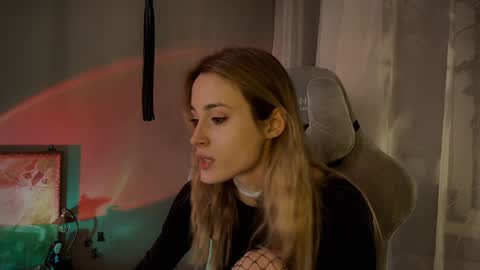 Snapshot of aviva_faith chatting on January 2025 10:07:02 PM Aviva online show from January 2025 10:07:02 PM