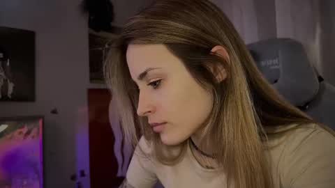 Snapshot of aviva_faith chatting on March 2025 01:23:01 AM Aviva online show from March 2025 01:23:01 AM