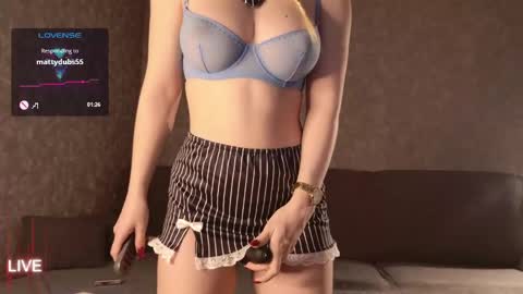 Snapshot of avr0ria chatting on May 2026 02:19:01 AM avr0ria online show from May 2026 02:19:01 AM
