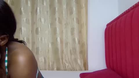 Avril online show from February 2026 04:21:02 PM