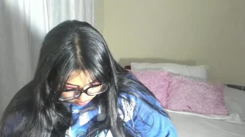 Snapshot of avrilrizox chatting on March 2026 08:14:02 AM avrilrizox online show from March 2026 08:14:02 AM