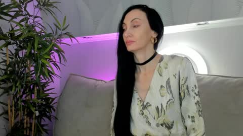 Snapshot of avrora_mars chatting on April 2026 01:21:01 AM Avrora online show from April 2026 01:21:01 AM