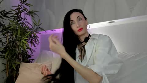 Snapshot of avrora_mars chatting on April 2026 09:34:01 AM Avrora online show from April 2026 09:34:01 AM